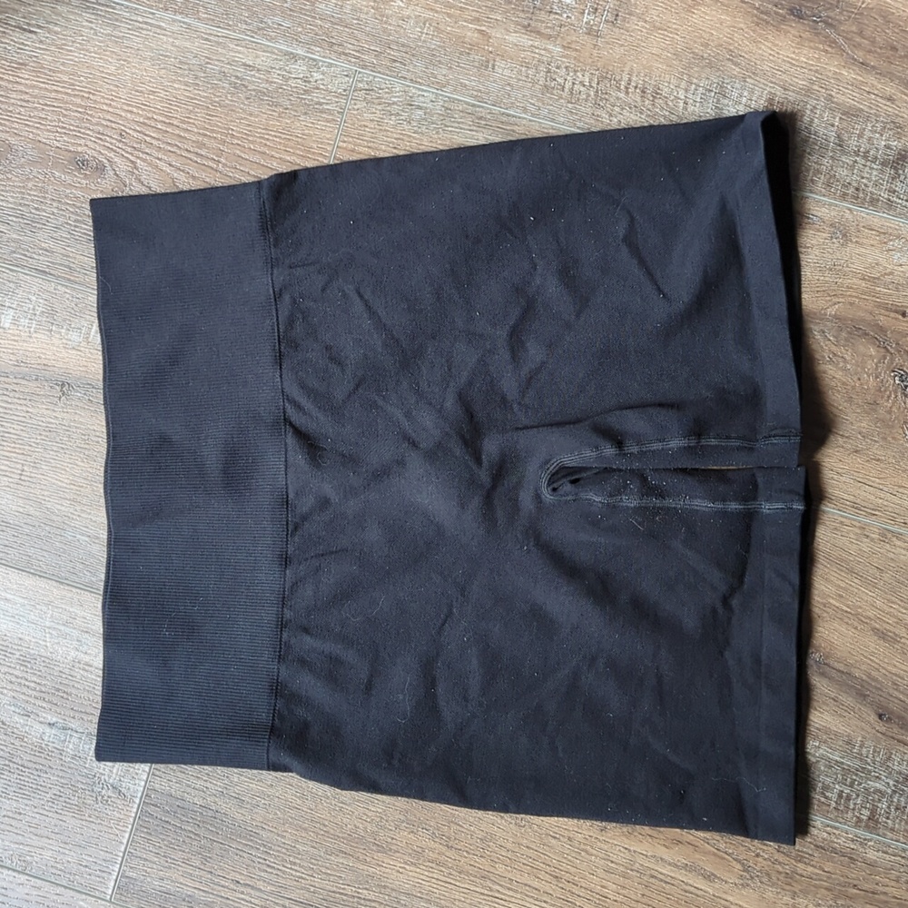 TnaBODY™ Atmosphere Ribbed Hi-Rise 7" Short
